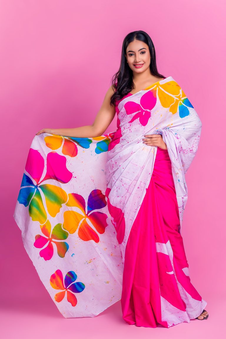 PINK & WHITE SRI LANKAN HANDMADE COTTON BATIK SAREE