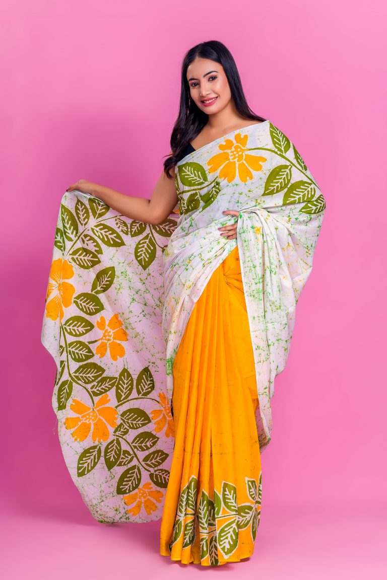 WHITE, YELLOW & GREEN SRI LANKAN HANDMADE COTTON BATIK SAREE