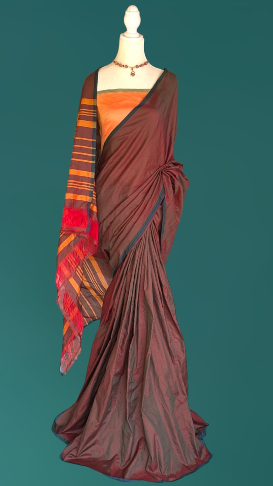 Cotton Polyester Mixed Handloom Saree
