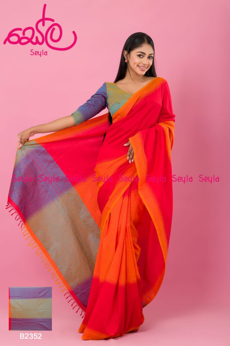 RED COLORED HANDLOOM SAREE