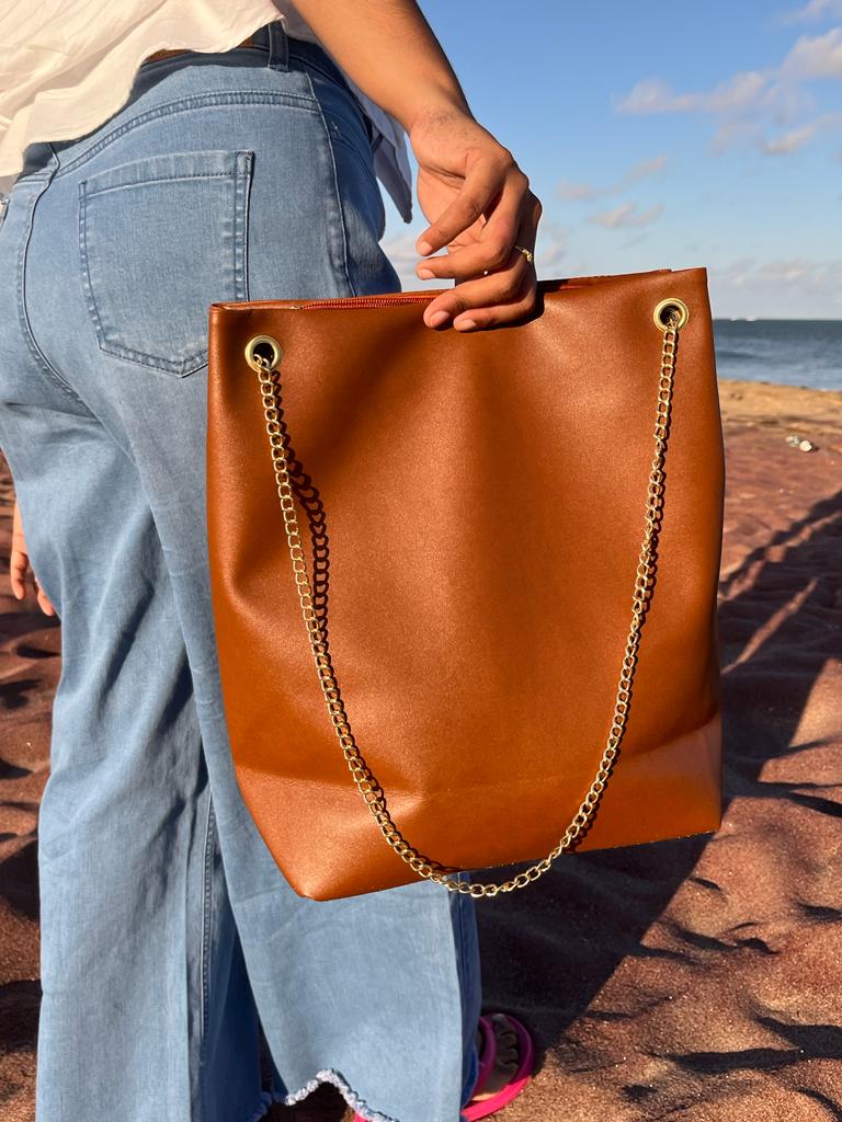 Lamias Chain Bag Collection