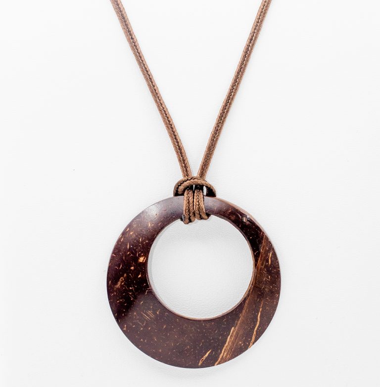 View Oval shape necklace image