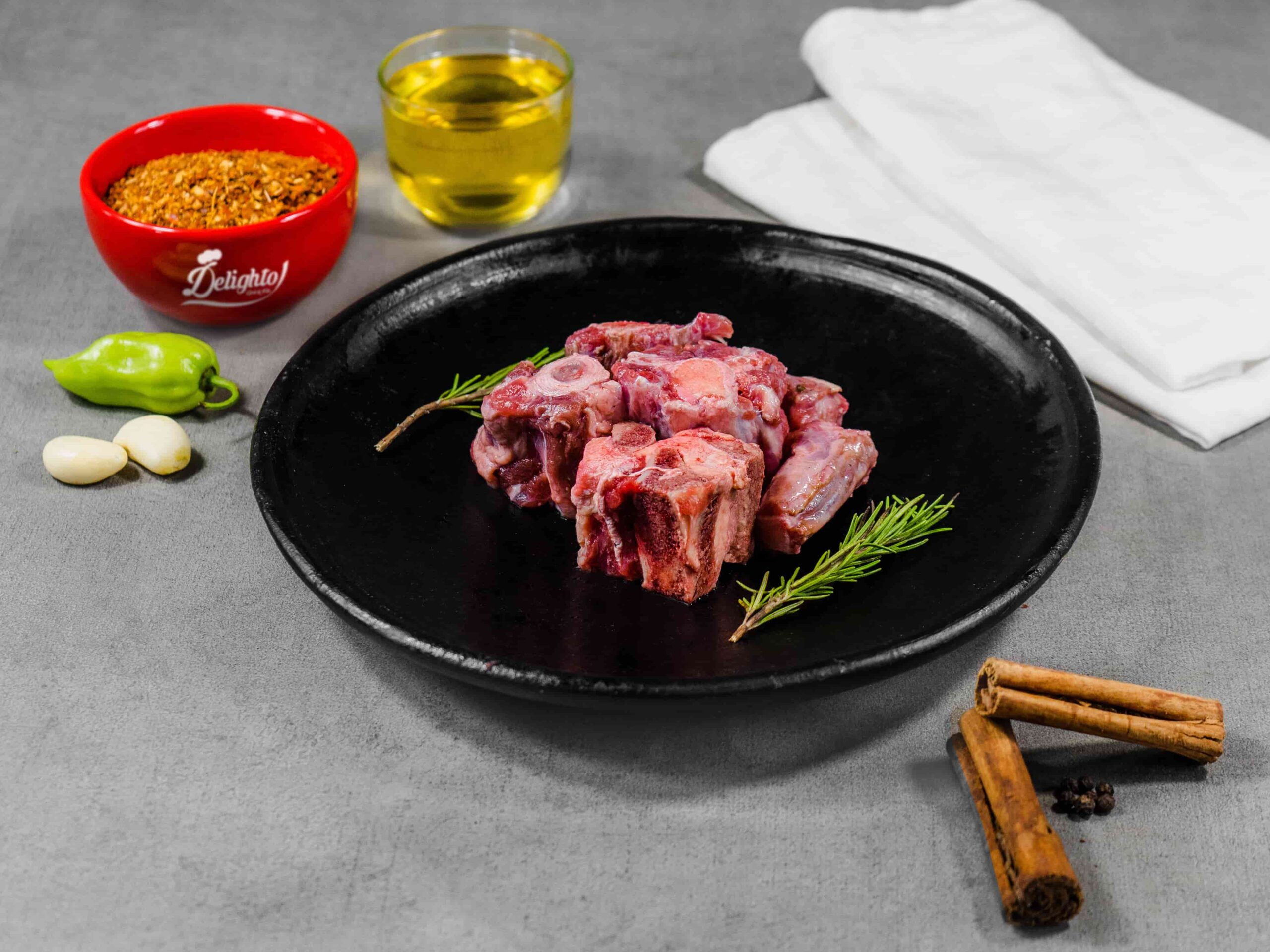 BEEF OX TAIL (500G) (M)