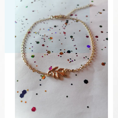 View Trendy New Design Sexy Beach Style Chain Anklets for Women Fashion Vintage Gold Color Leaves Accessory Foot Ornament Jewelry. image