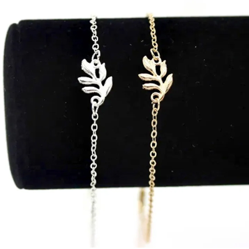 View Trendy New Design Sexy Beach Style Chain Anklets for Women Fashion Vintage Gold Color Leaves Accessory Foot Ornament Jewelry. image