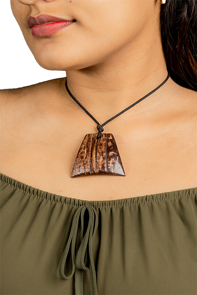 View Square shape necklace image