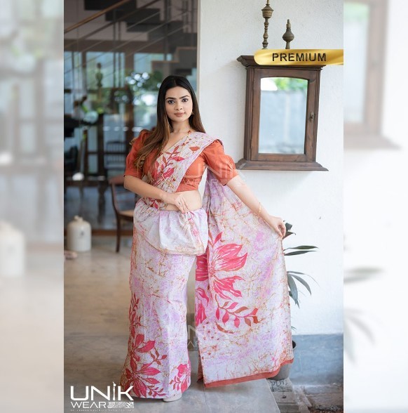 Modern Handcrafted Batik Saree E1225